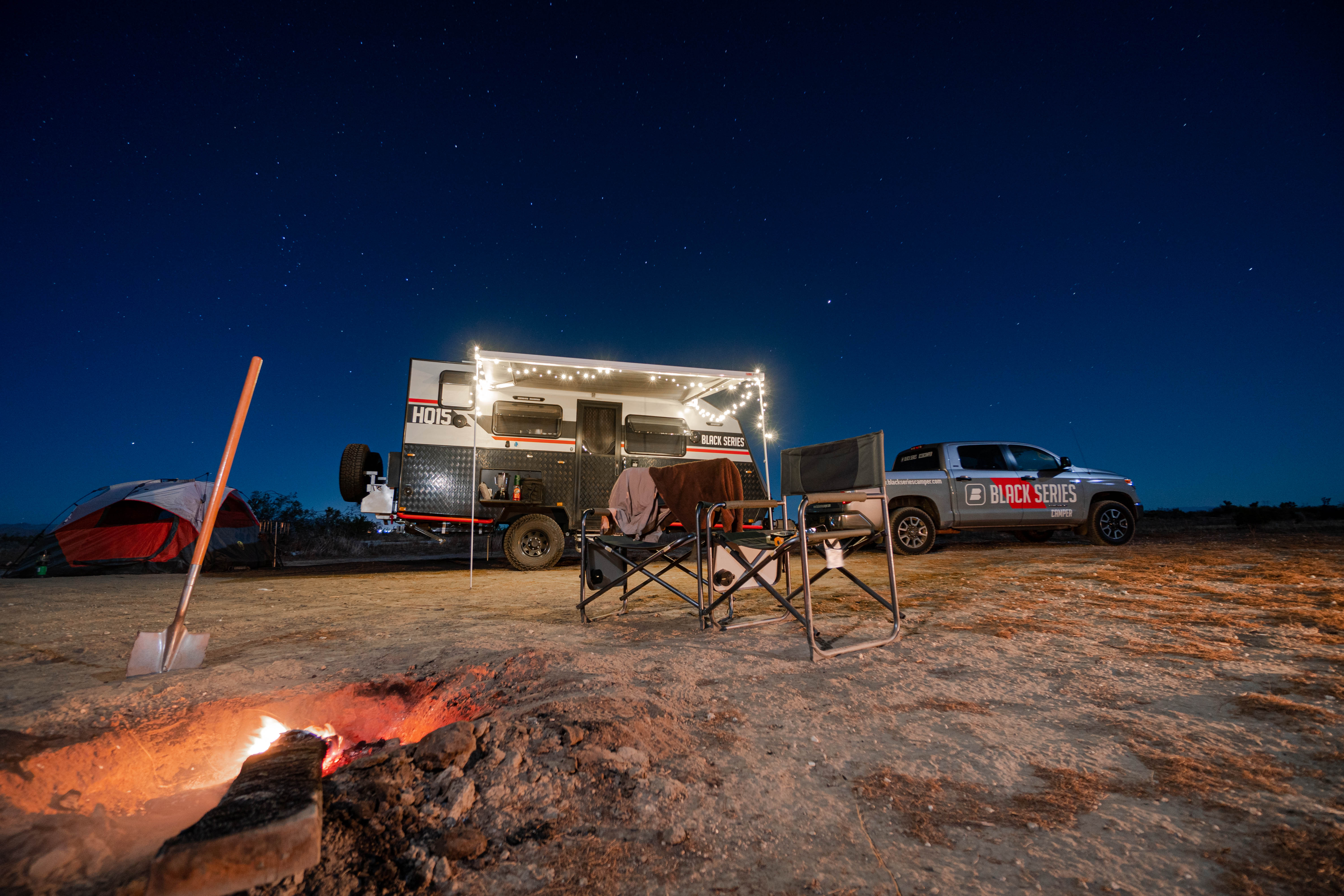 黑系智能装备(威海)有限公司-黑系房车hq15旅居挂车